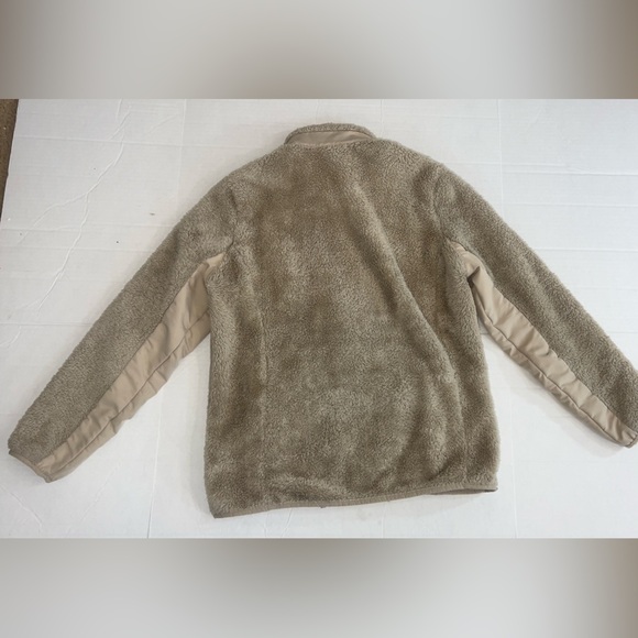 New balance furry zipper jacket warm Sherpa style new balance beige sweater - Picture 7 of 7